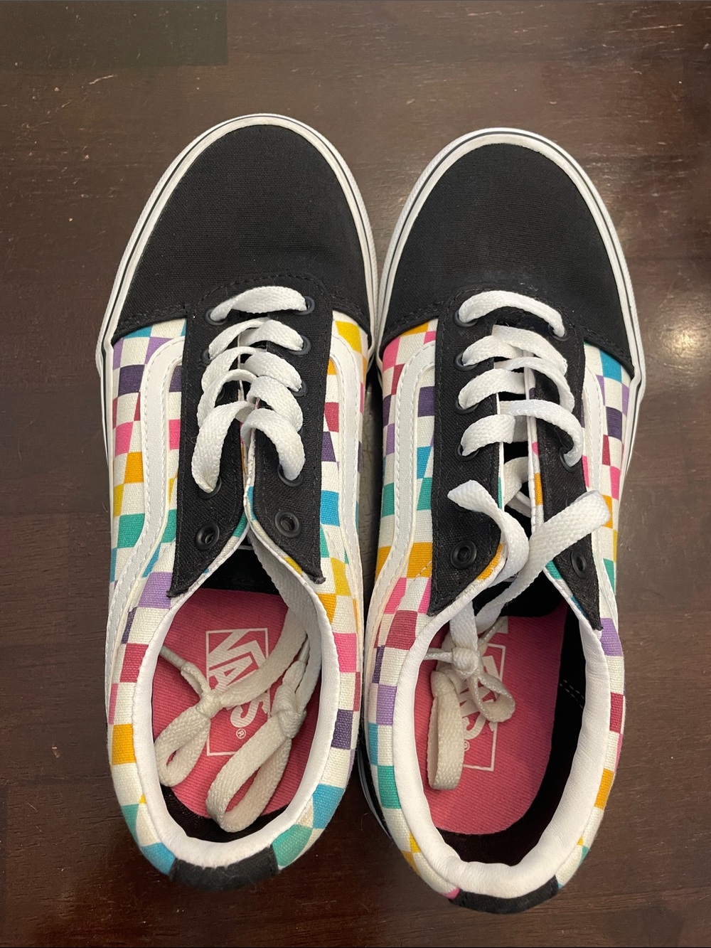 VANS Off the Wall sneakers. Rainbow checkerboard. Size 4 Missy.